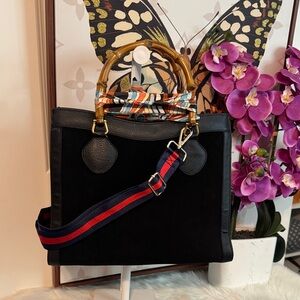 🔥SOLD🔥GUCCI DIANA Elegant with Bamboo Handle